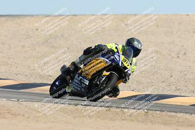 media/Oct-04-2025-CVMA (Sat) [[408bcdd6e4]]/Race 10-Amateur Supersport Middleweight/